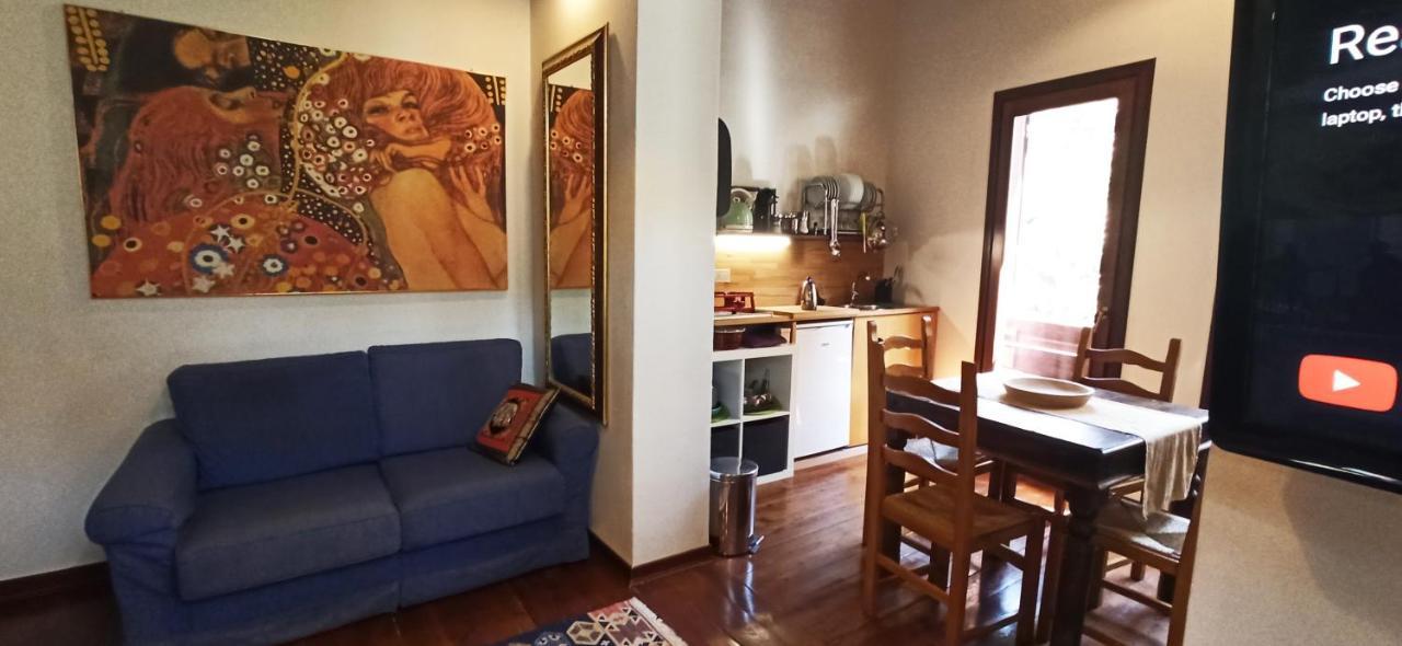 Palermo Holiday Studio Luaran gambar