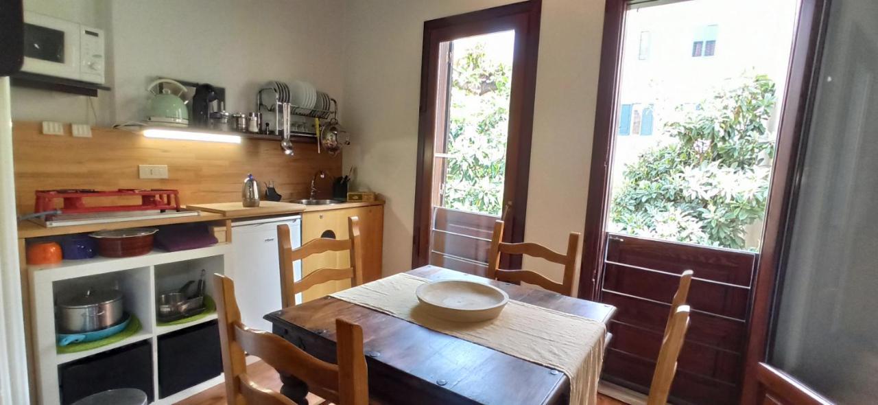 Palermo Holiday Studio Luaran gambar